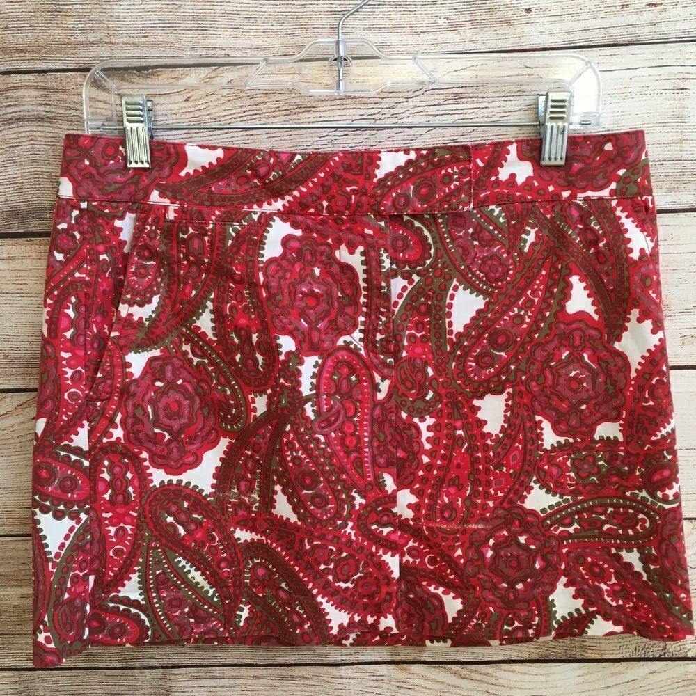 J CREW MINI PENCIL SKIRT IN RED AND OLIVE GREEN PAISLEY
